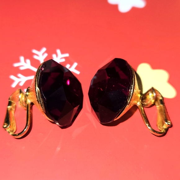 Vogue Ruby (faux) Vintage Runway Earrings - Picture 8 of 11